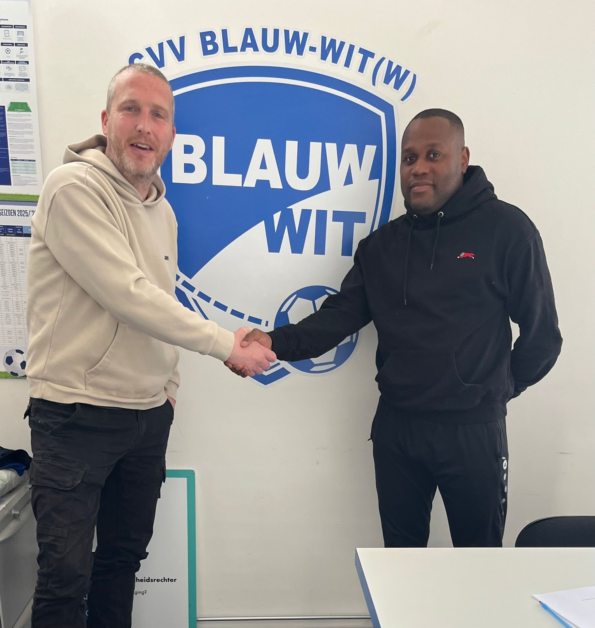 Levinho Wijdenbosch nieuwe hoofdtrainer van CVV Blauw-Wit (W)