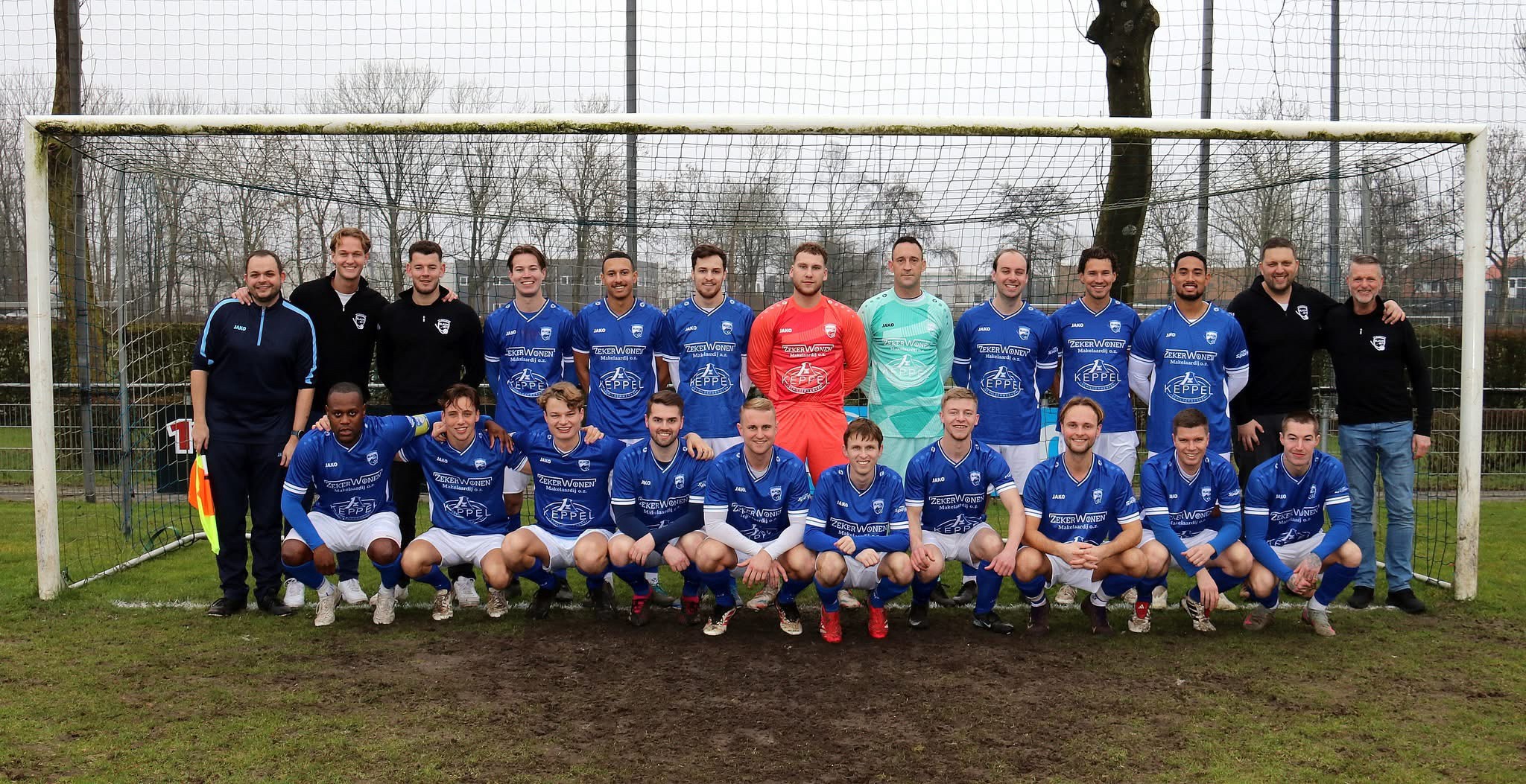 Nieuw thuistenue voor Blauw-Wit 1